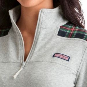 Vineyard Vines Holiday Shep Shirt - Small